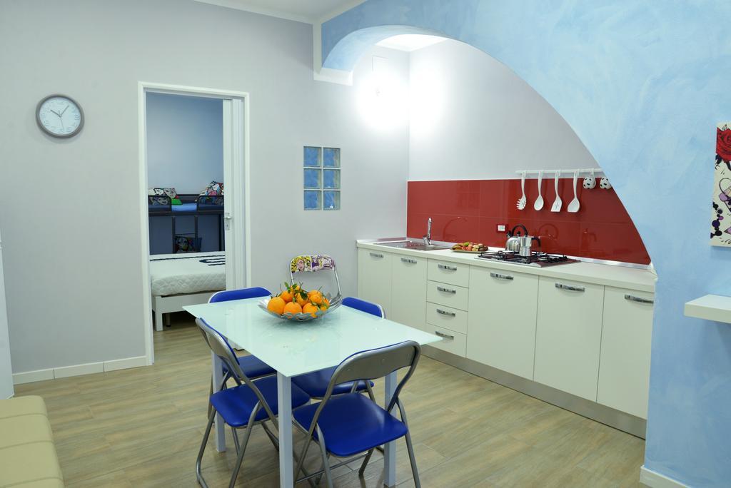 Casa Tiziana Apartment Кастеламаре дел Голфо Екстериор снимка